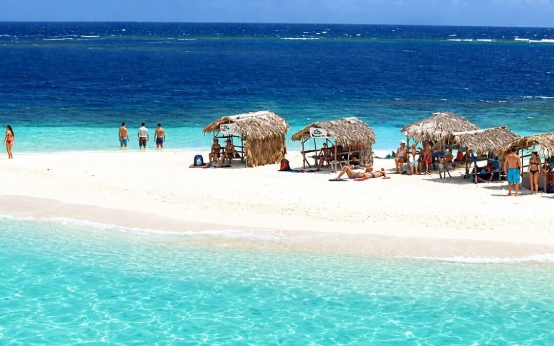 Paradise Island · Cayo Arena